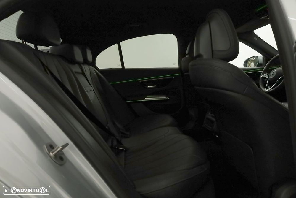 Mercedes-Benz E 300 de - 22