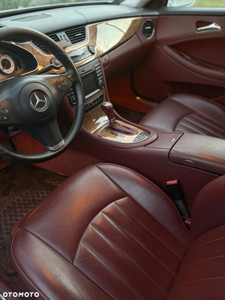 Mercedes-Benz CLS - 8