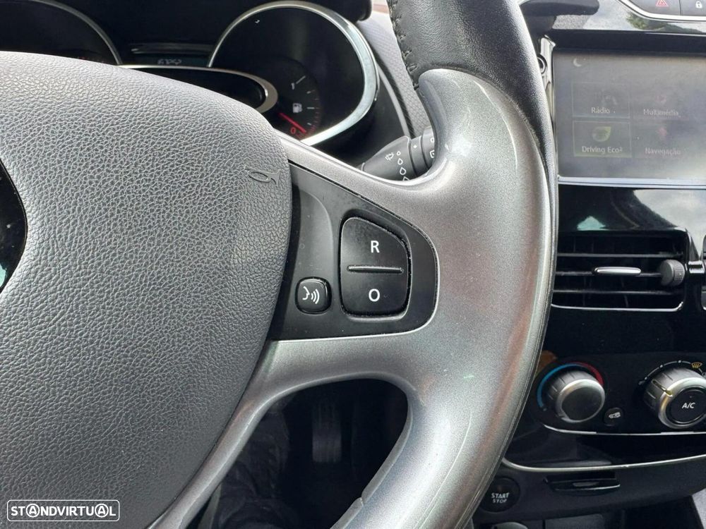 Renault Clio 0.9 TCe Limited - 28