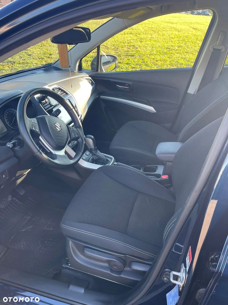 Suzuki SX4 S-Cross 1.4 T Premium - 9