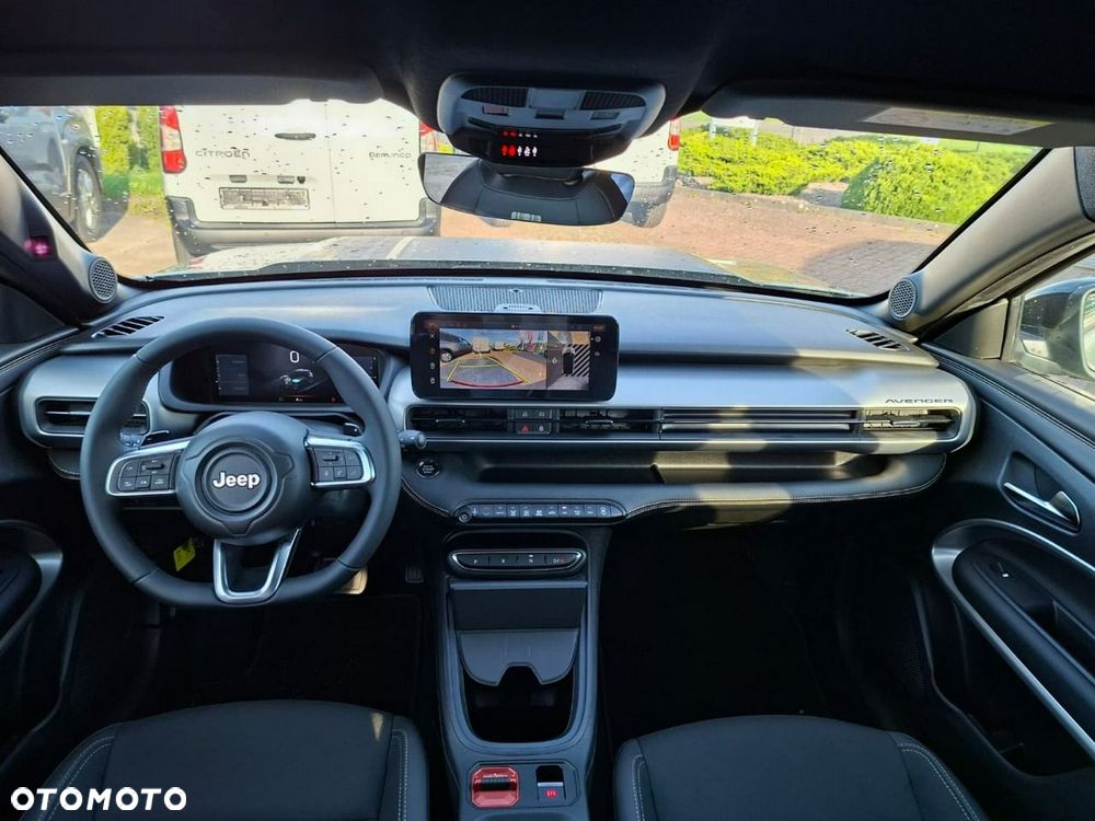 Jeep Avenger 1.2 T3 mHEV 85th Anniversary 4xe eDCT6 - 26