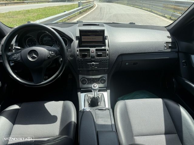 Mercedes-Benz C 250 - 10