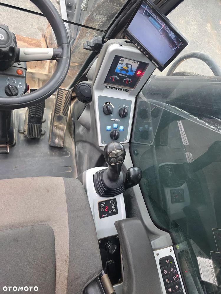 Mecalac 714 MWe - 23