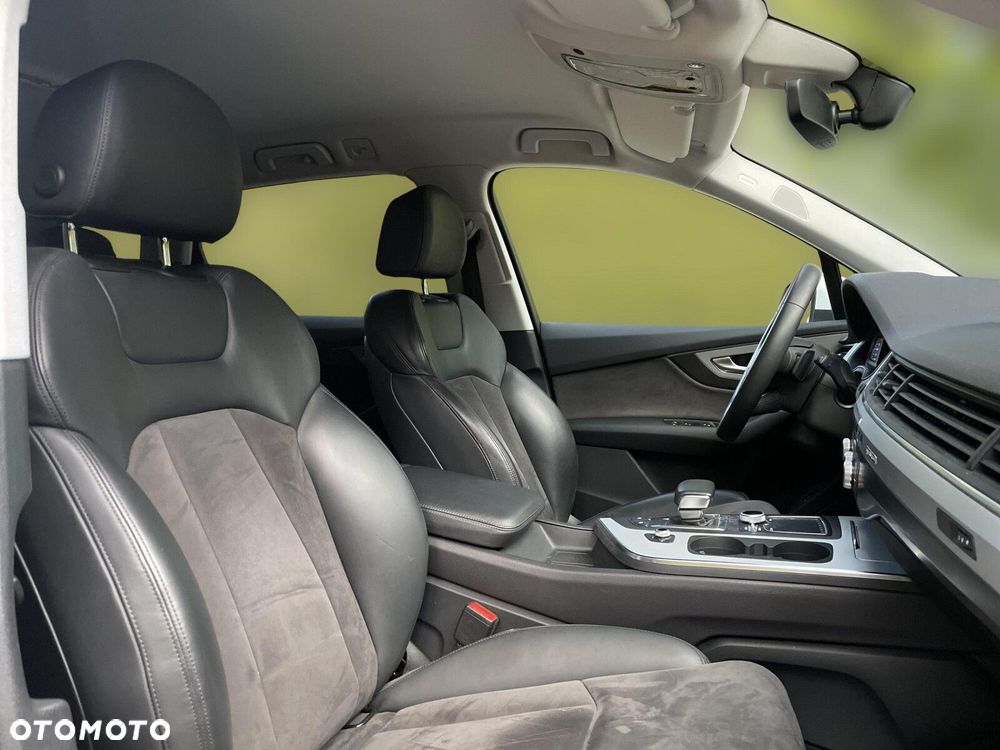 Audi Q7 3.0 TDI ultra Quattro Tiptronic - 27