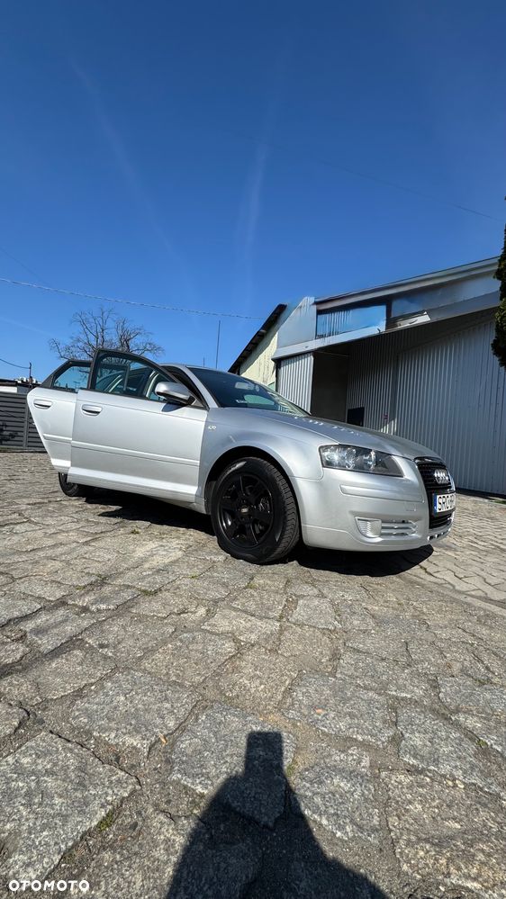 Audi A3 Sportback 2.0 FSI Ambiente Tiptr - 6