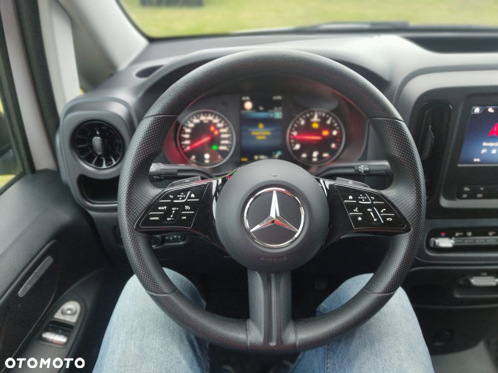 Mercedes-Benz Vito - 23