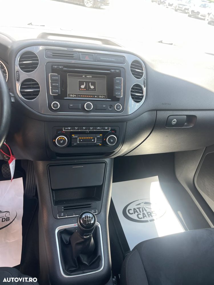 Volkswagen Tiguan 2.0 TDI DPF 4Motion BlueMotion Technology Cup Sport & Style - 33