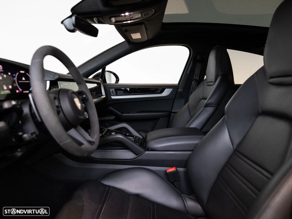 Porsche Cayenne Coupé E-Hybrid Tiptronic S - 26