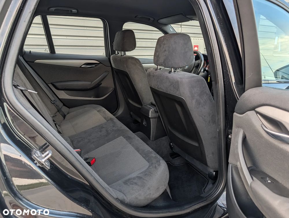 BMW X1 xDrive20d Sport Line - 17