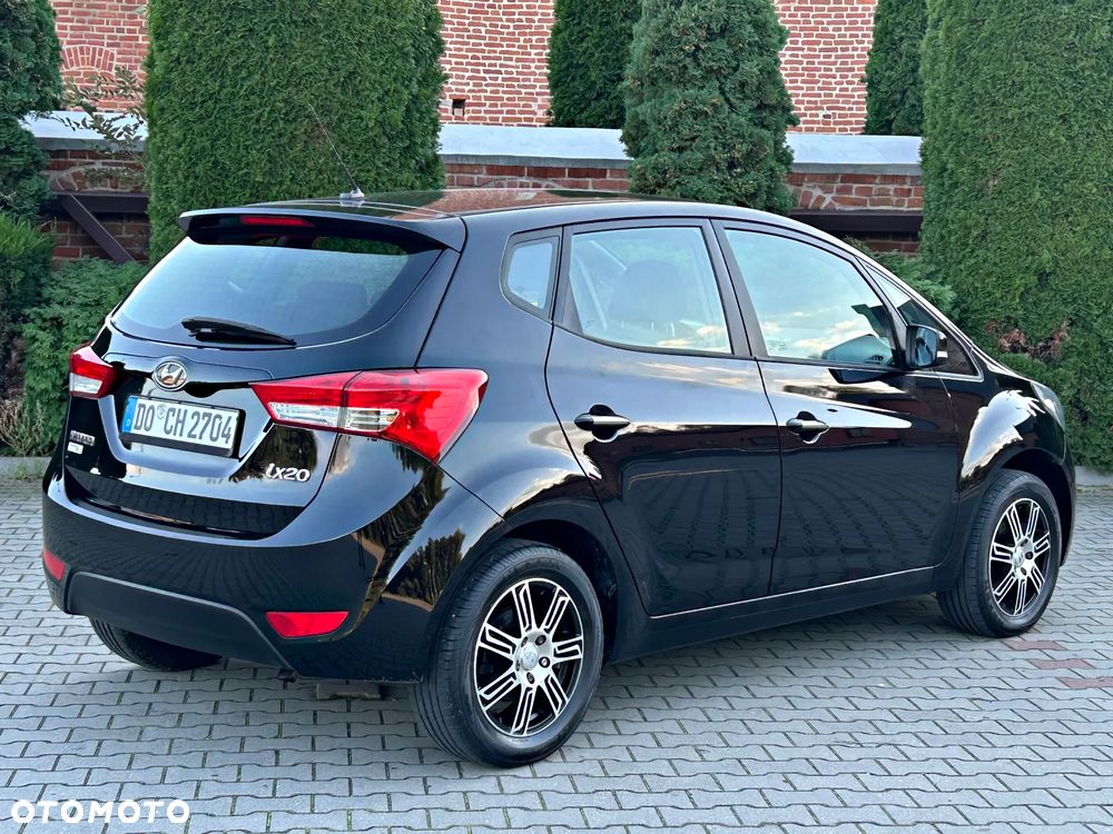 Hyundai ix20 - 8