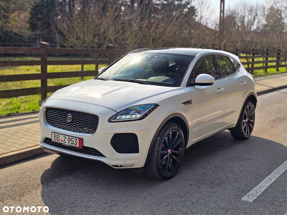 Jaguar E-Pace P200 AWD R-Dynamic - 11