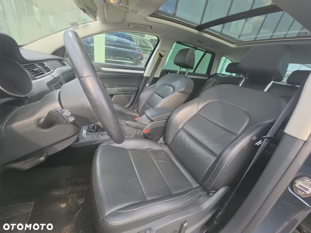 Skoda Superb 2.0 TDI 4x4 Exclusive - 8