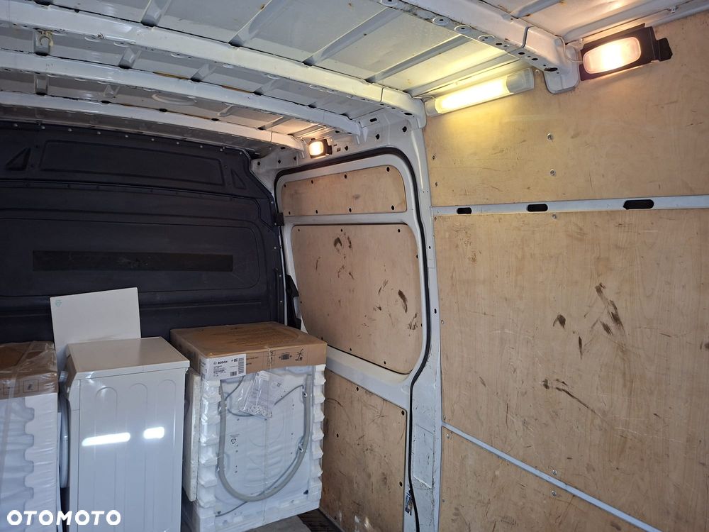 Mercedes-Benz SPRINTER - 26