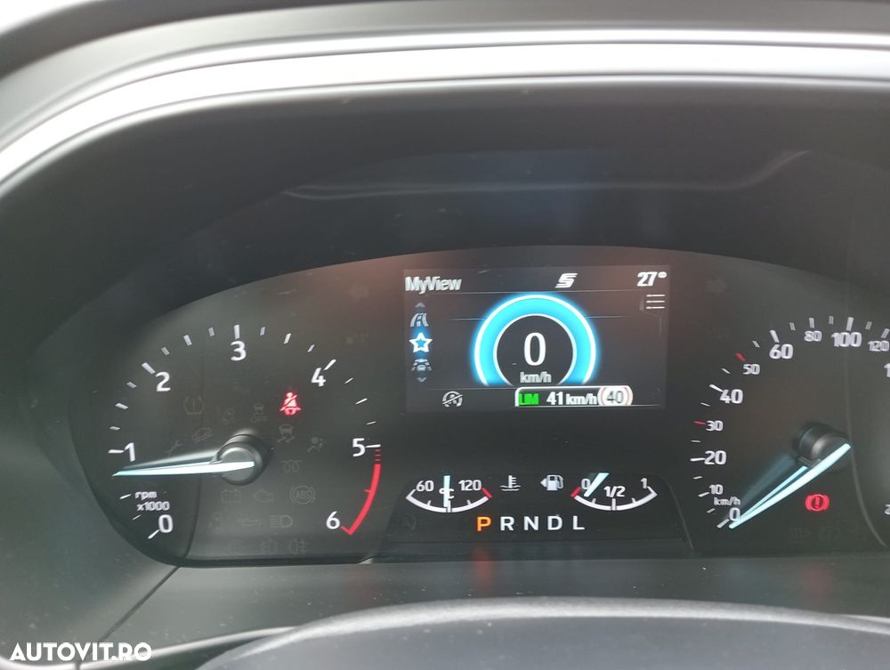 Ford Focus Turnier 1.5 EcoBlue Start-Stopp-System Aut. ST-LINE X - 22