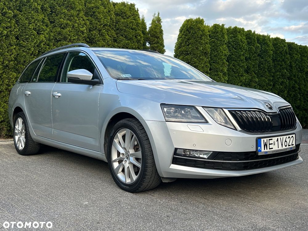 Skoda Octavia 2.0 TDI SCR Ambition DSG - 2