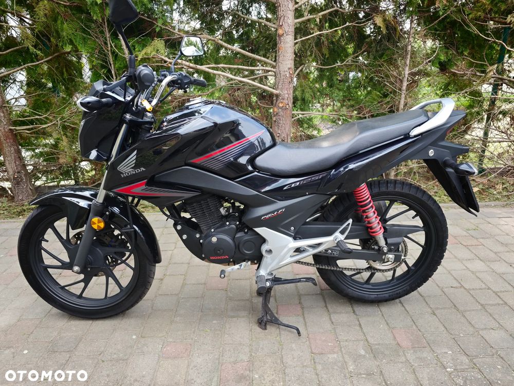 Honda CB - 4