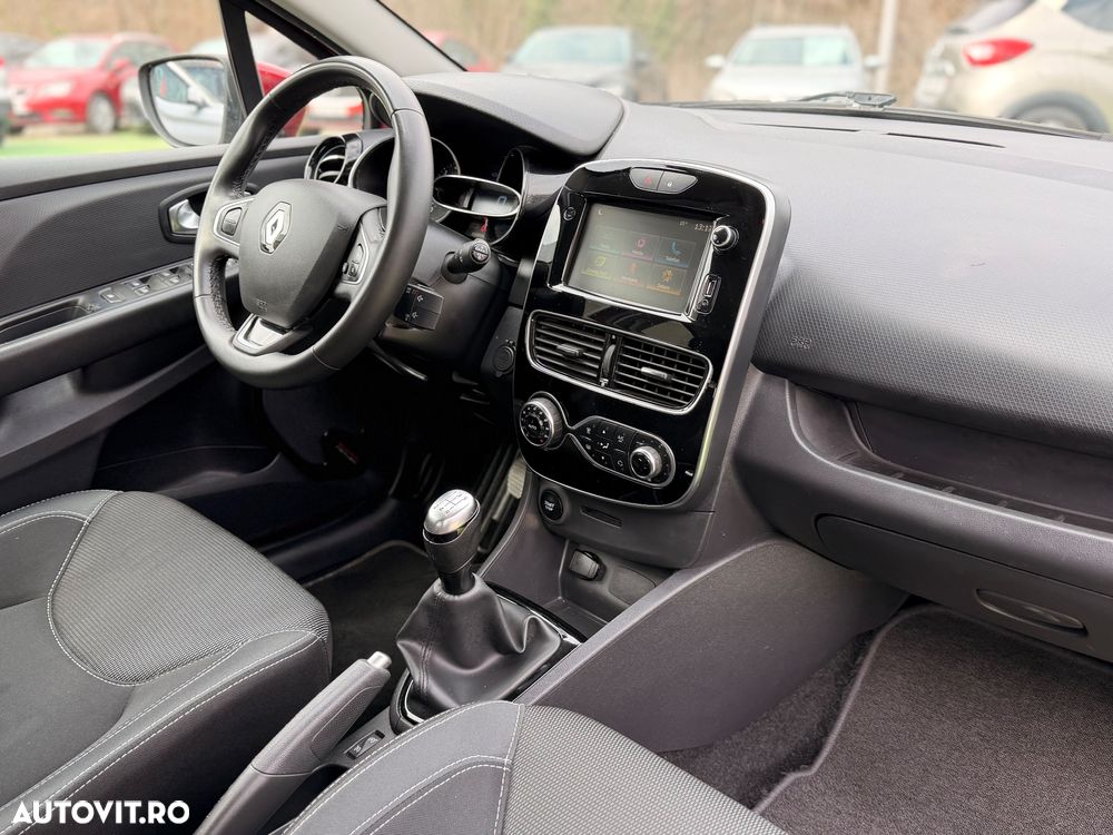 Renault Clio - 7