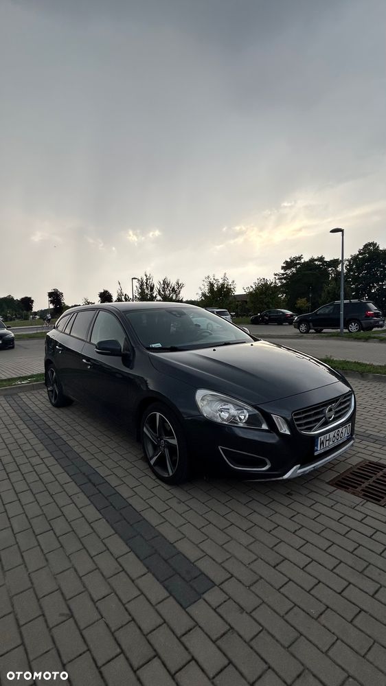Volvo V60 D3 Kinetic - 4