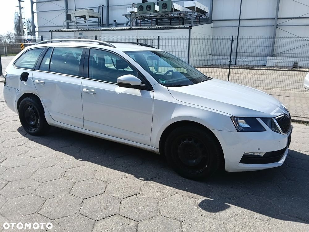 Skoda Octavia 1.6 TDI Active - 3