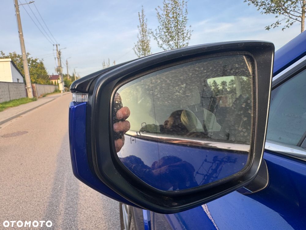 Lexus UX 300h F Sport - 25