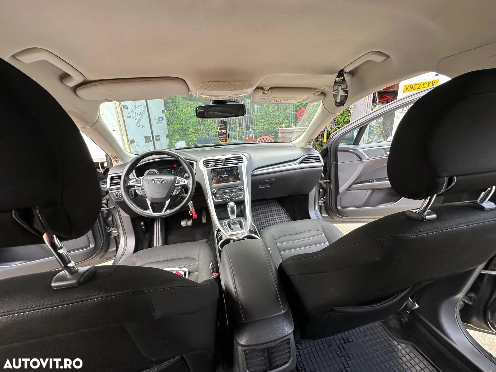 Ford Mondeo 2.0 TDCi Powershift Trend - 23