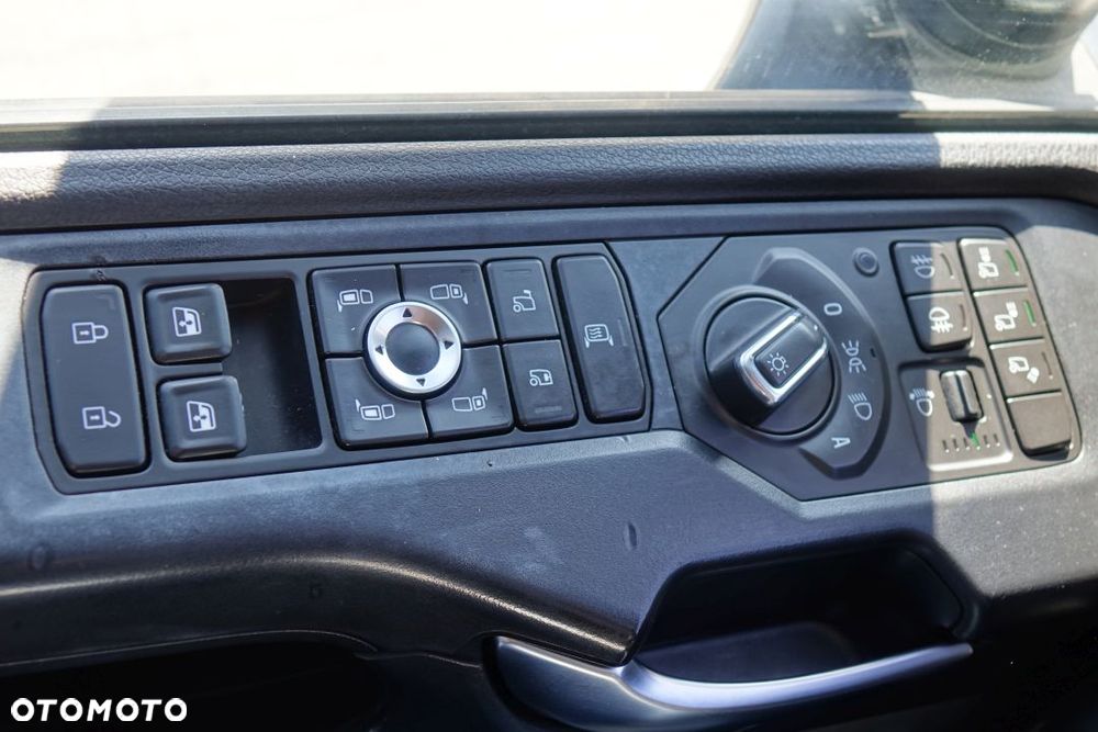 Scania S500 / EURO 6 / STANDARD / AUTOMAT / RETARDER / LODÓWKA / 2 ZBIORNIKI / KLIMATYZACJA POSTOJOWA / NAVI - 30