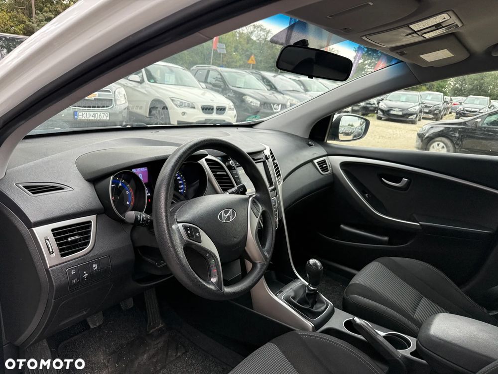 Hyundai i30 1.6 CRDI Select - 29