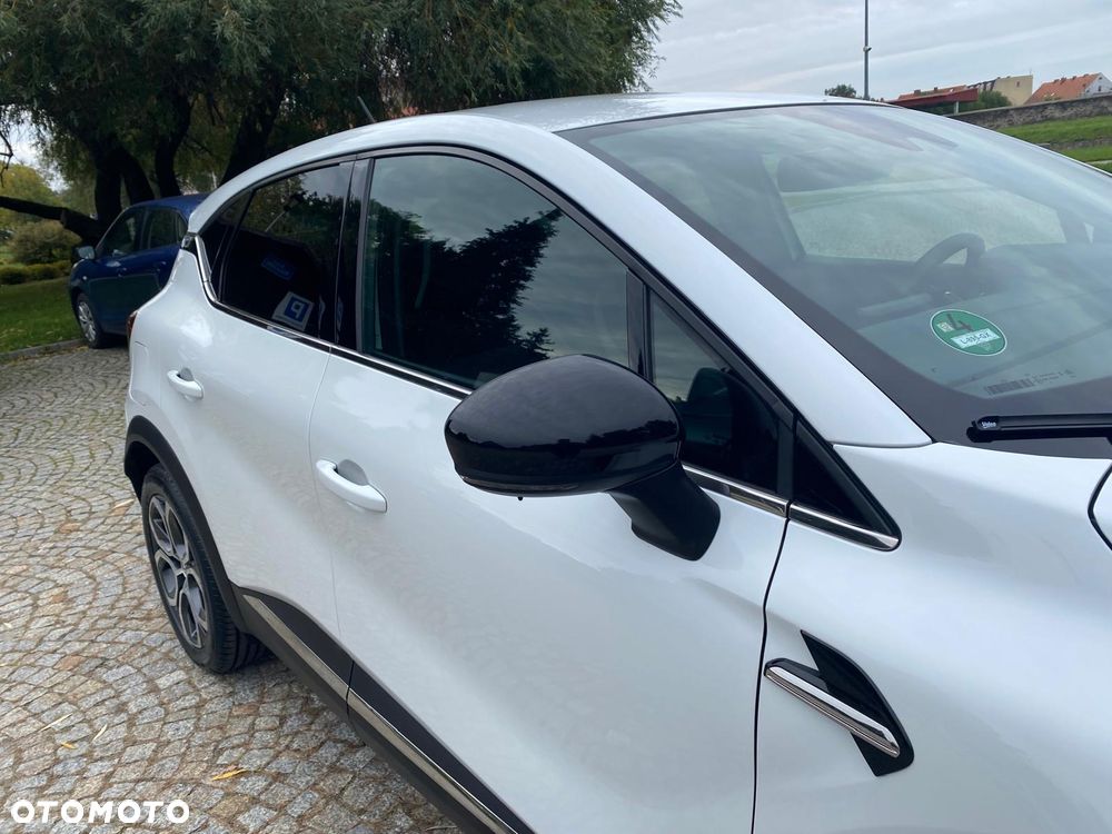 Renault Captur TCe 140 GPF BUSINESS EDITION - 16