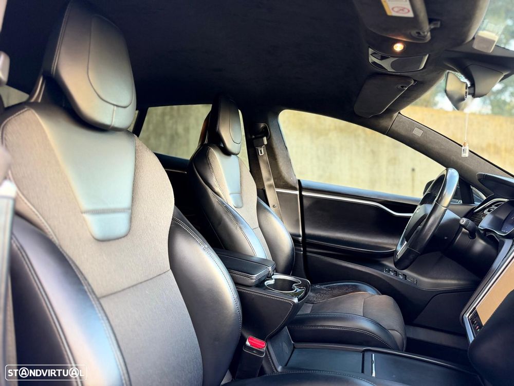 Tesla Model S 75 - 31