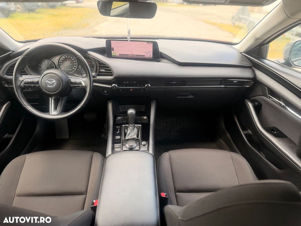 Mazda 3 e-Skyactiv G150 AT MHEV Exclusive-Line - 2