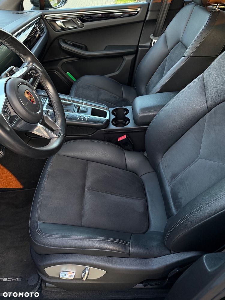 Porsche Macan Standard - 14