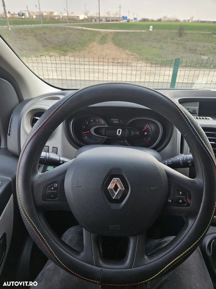 Renault Trafic - 5