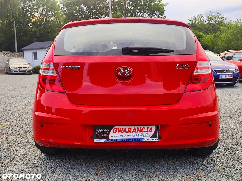 Hyundai i30 1.4 Classic - 8