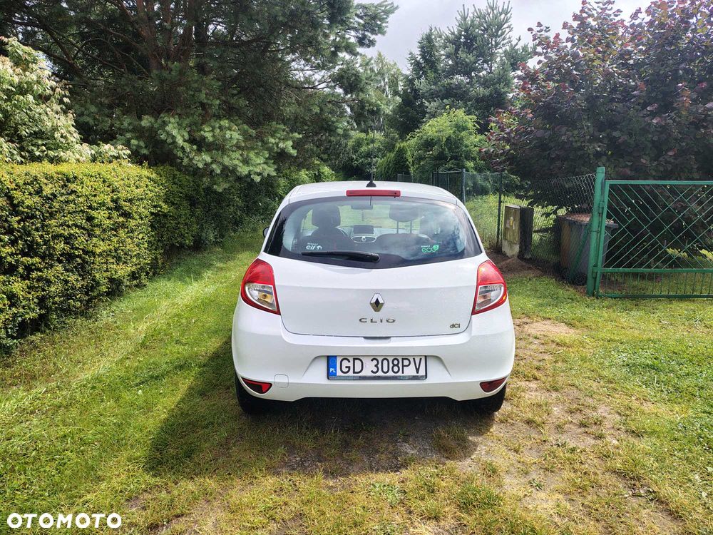 Renault Clio - 2