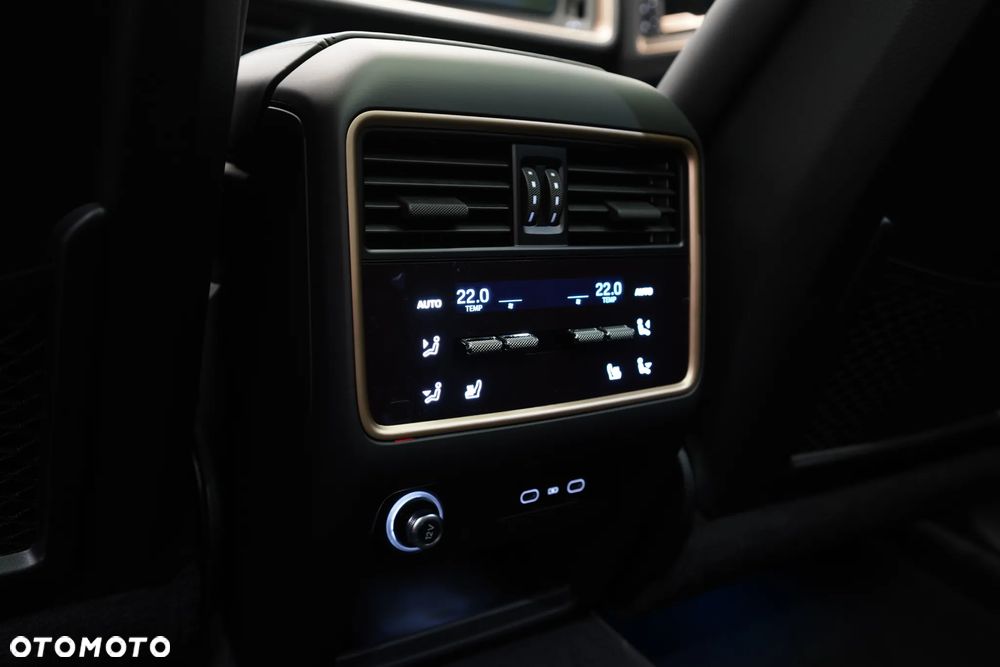 Porsche Cayenne Standard - 28