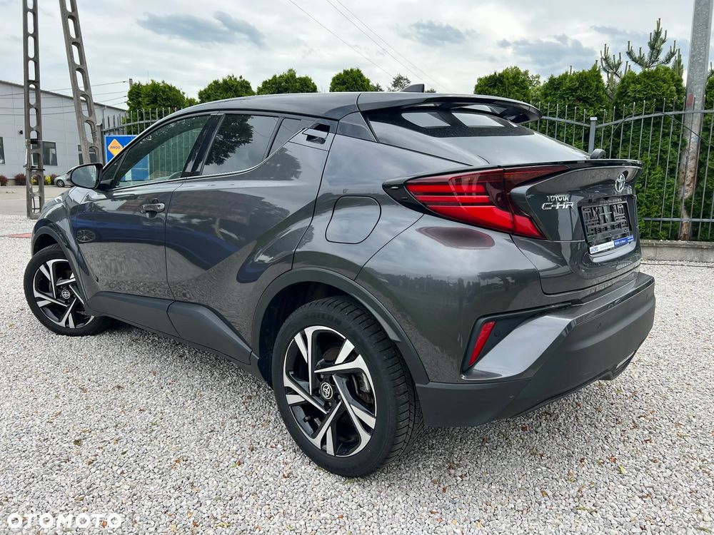 Toyota C-HR ver-1-8-hybrid-executive - 18