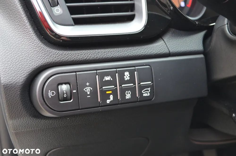 Kia XCeed 1.4 T-GDI L - 18