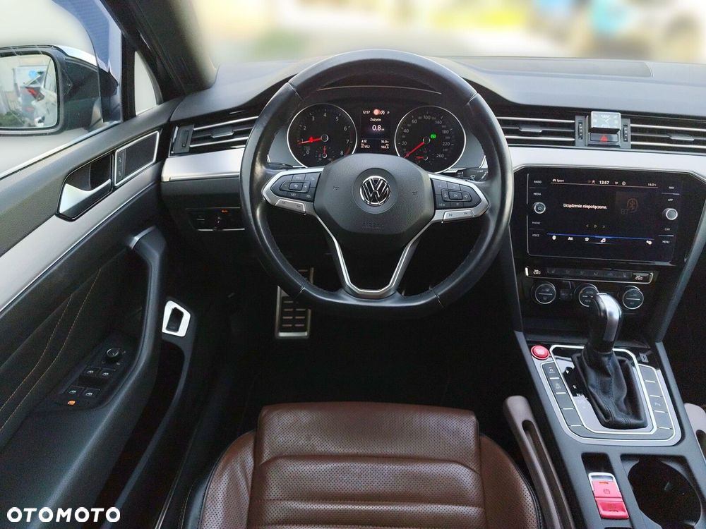 Volkswagen Passat 2.0 TSI Business DSG - 16