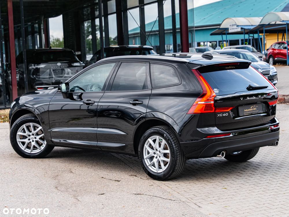 Volvo XC 60 D3 Momentum Pro - 10