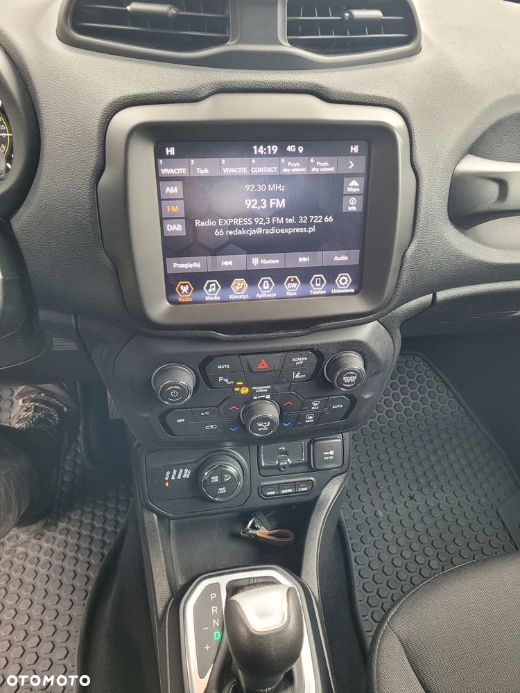 Jeep Renegade - 21