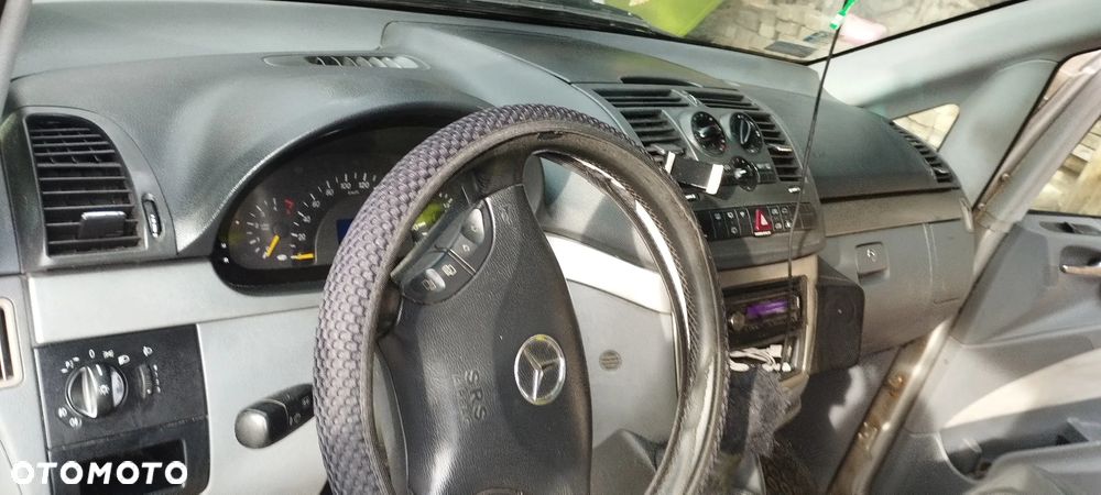 Mercedes-Benz Viano - 8