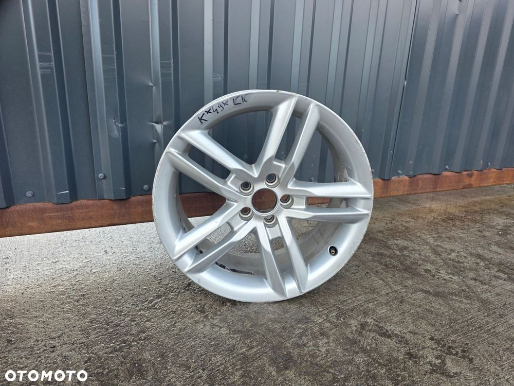 FELGA ALUMNIOWA VW SKODA SEAT AUDI A1 5X100 7.5J R17 ET36 8X0601025K K*49* - 1