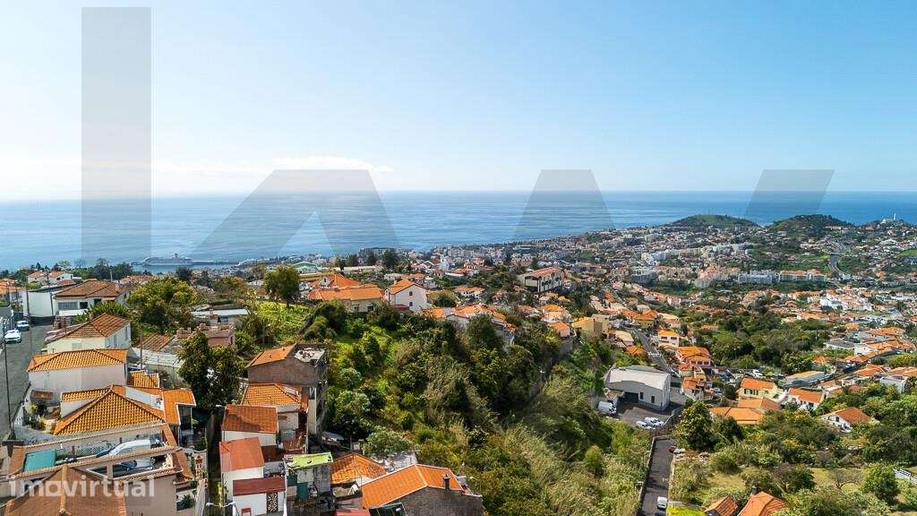 Terreno com 528m2 com projeto aprovado no Funchal - Grande imagem: 4/32
