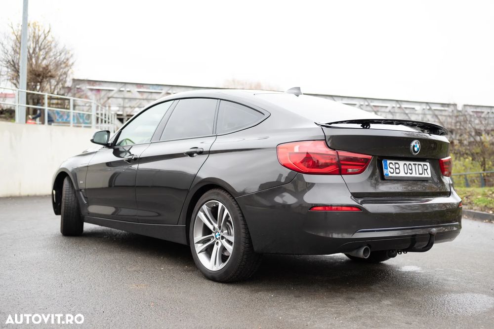 BMW Seria 3 318d GT Sport Line - 8