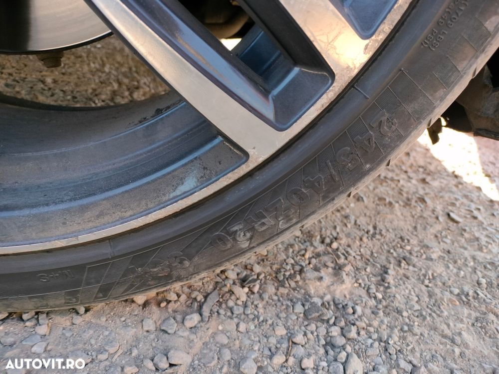 Dezmembrari  BMW 7 (F01, F02, F03, F04)  2008  > 2015 730 d Motorina - 5