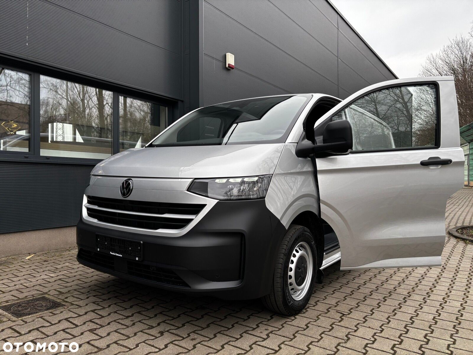 Volkswagen Transporter 2.0 TDI 150KM 6-bm L1 - 14