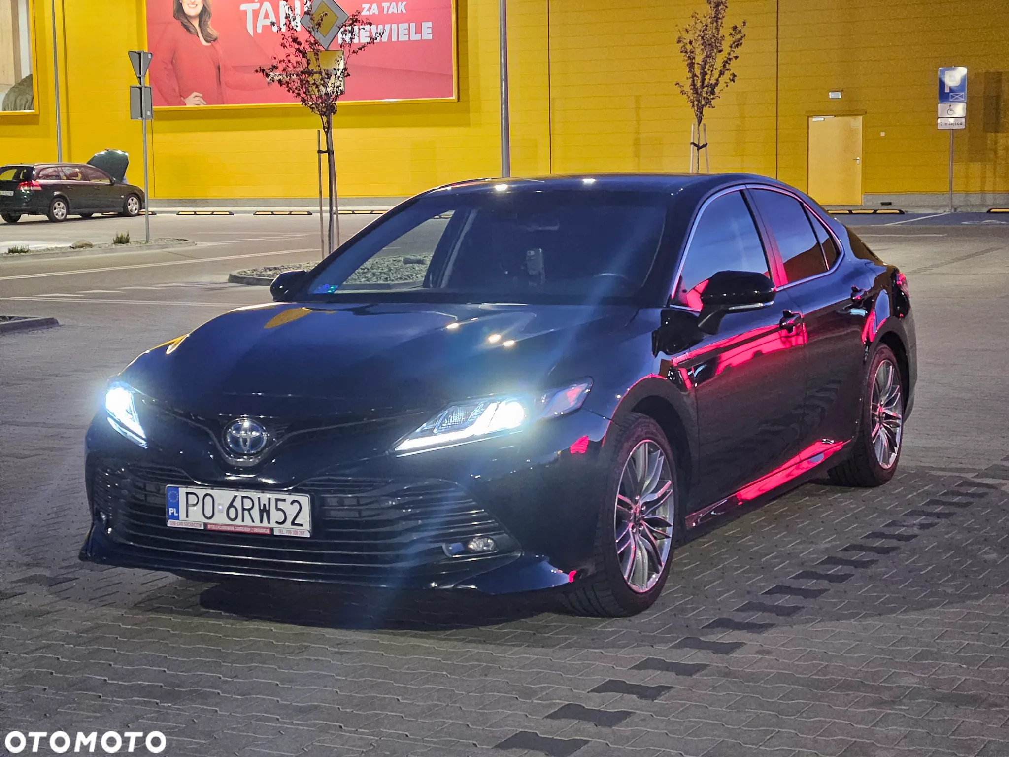 Toyota Camry 2.5 Hybrid Comfort CVT - 32