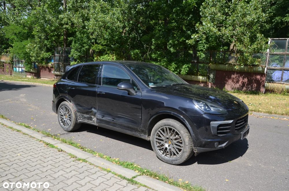 Porsche Cayenne Platinum Edition - 8