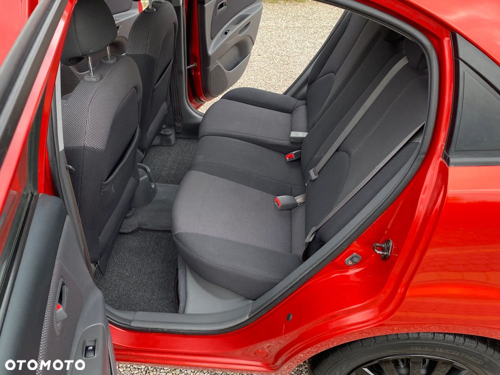 Kia Rio 1.6 Spirit - 27