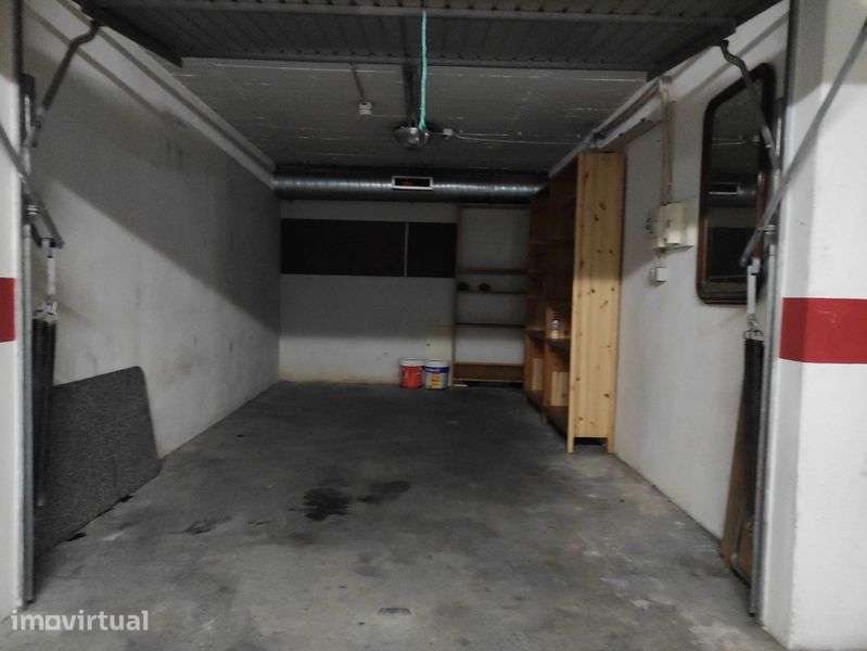 GARAGEM BOX – Centro de Algueirão - Mem Martins, Sintra - Grande imagem: 5/6